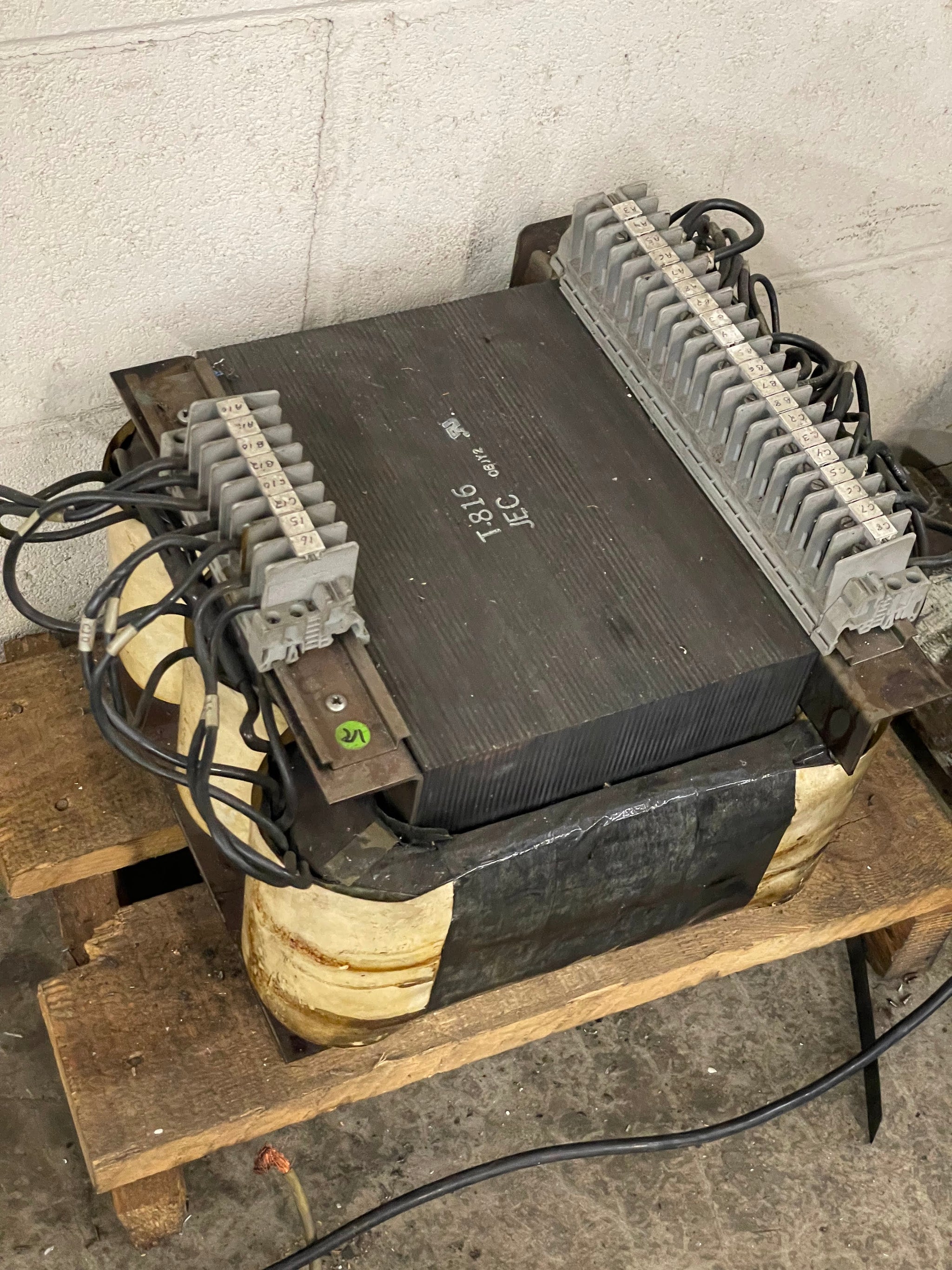 T816 working transformer JEC. Used and working. – The Fadal Parts